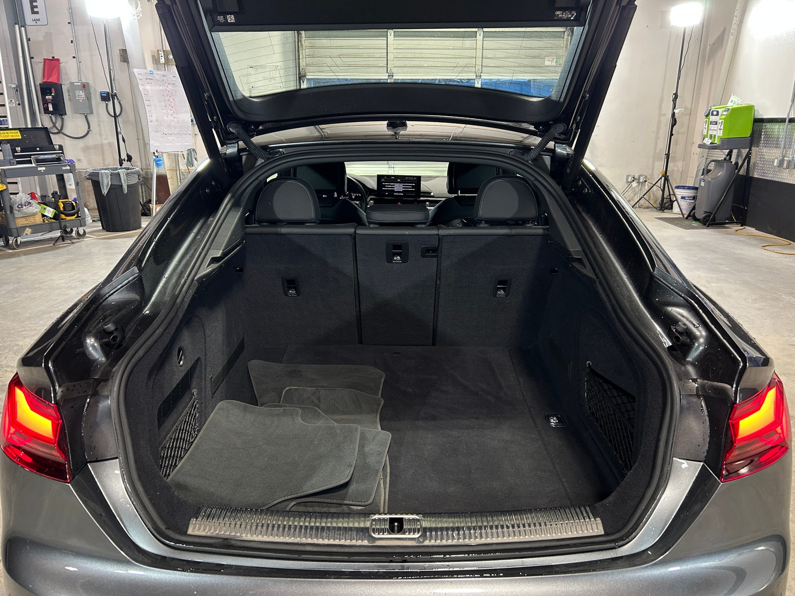 Thumbnail: 2021 Audi A5 - 6