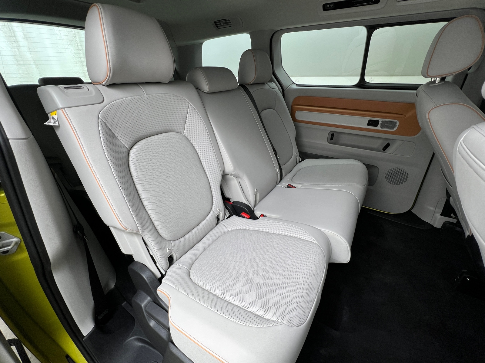 Thumbnail: 2025 Volkswagen ID.Buzz - 5