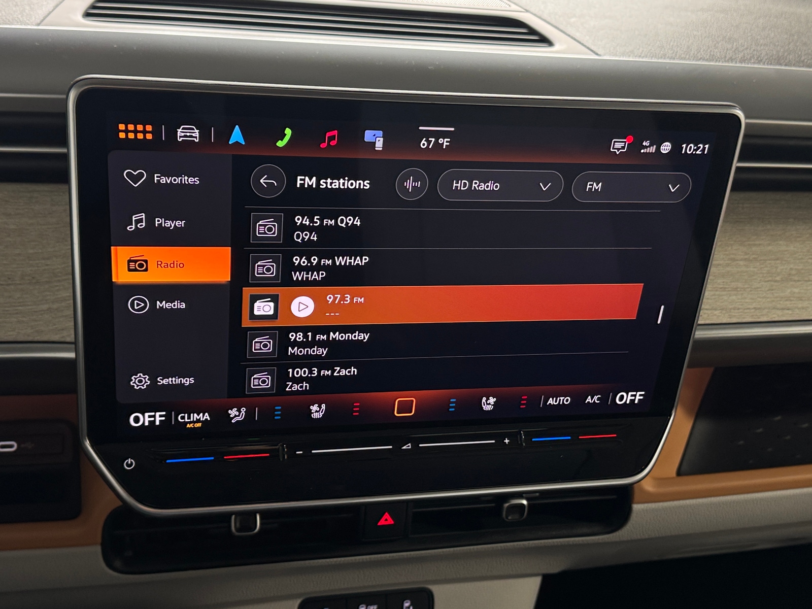Thumbnail: 2025 Volkswagen ID.Buzz - 3