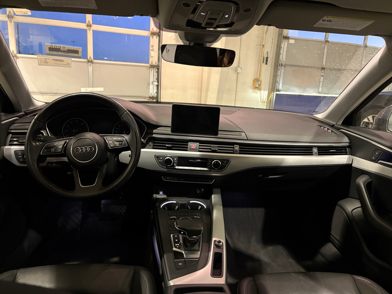 Thumbnail: 2017 Audi A4 - 2