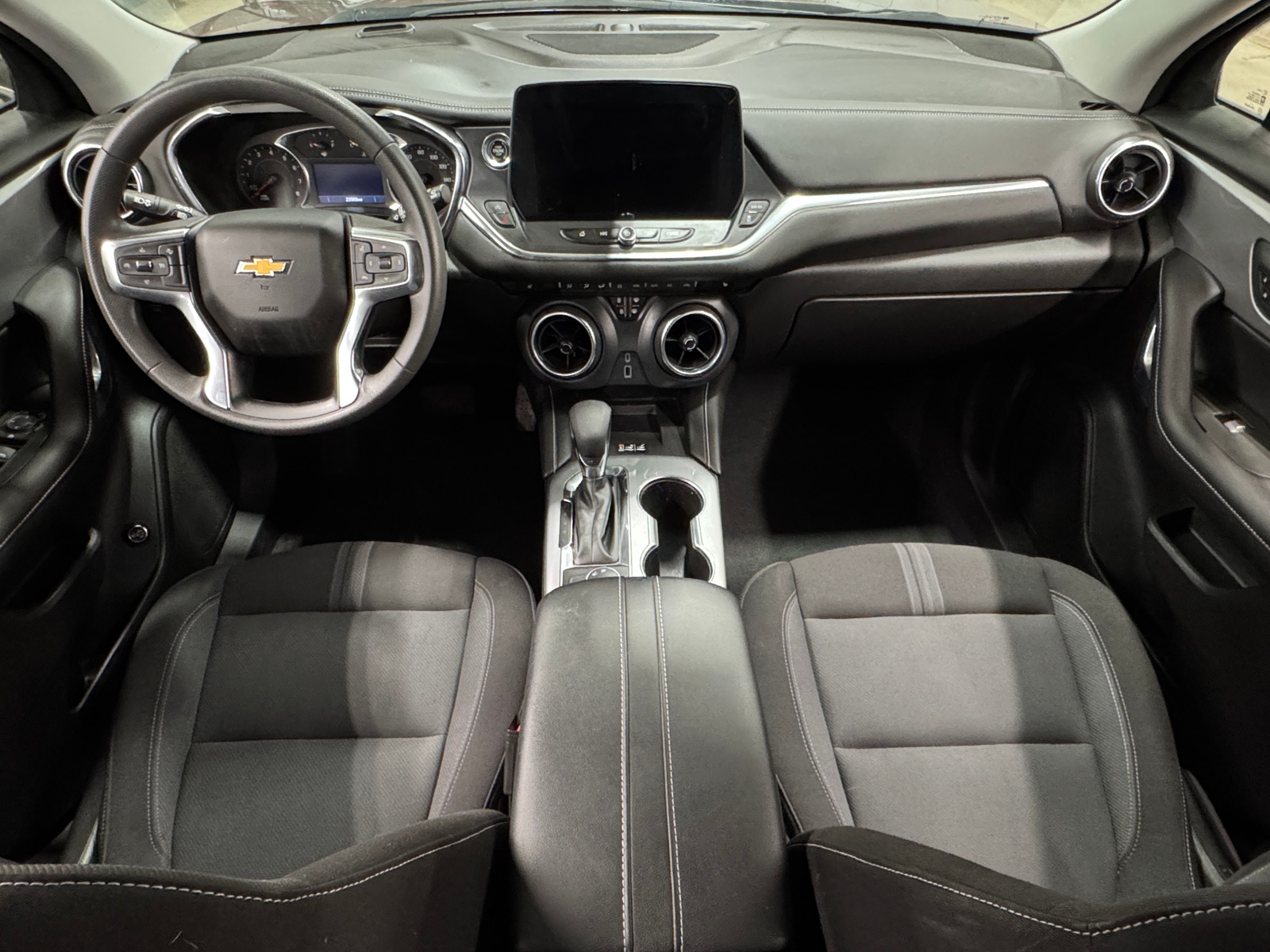 Thumbnail: 2024 Chevrolet Blazer - 3