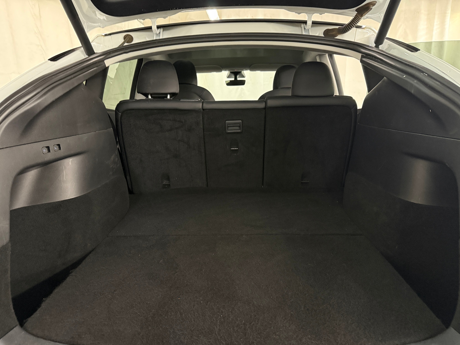 Thumbnail: 2020 Tesla Model Y - 5