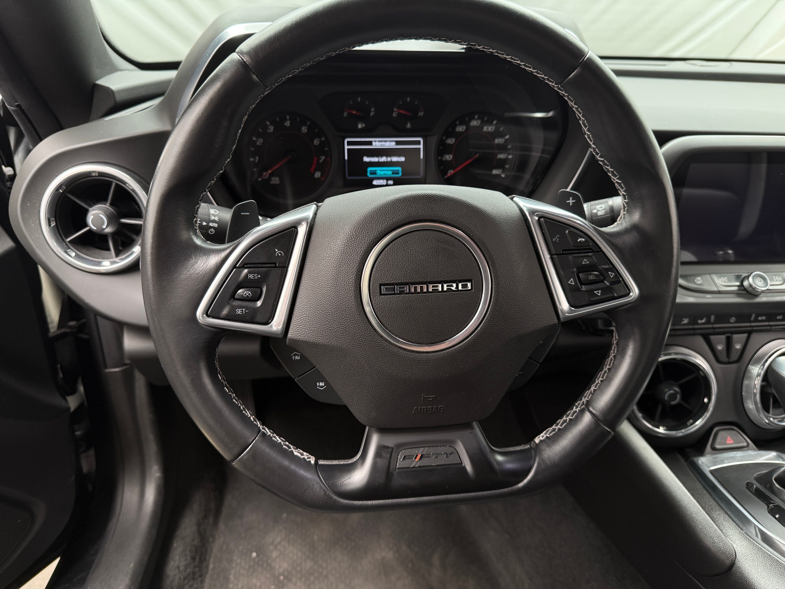 Thumbnail: 2017 Chevrolet Camaro - 4