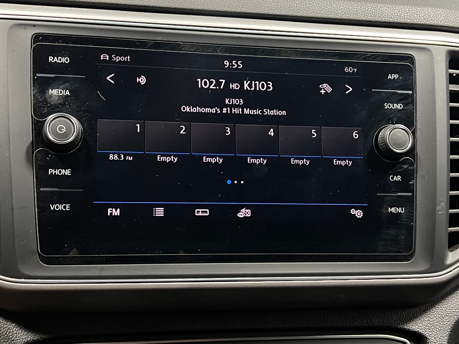 Thumbnail: 2019 Volkswagen Atlas - 3