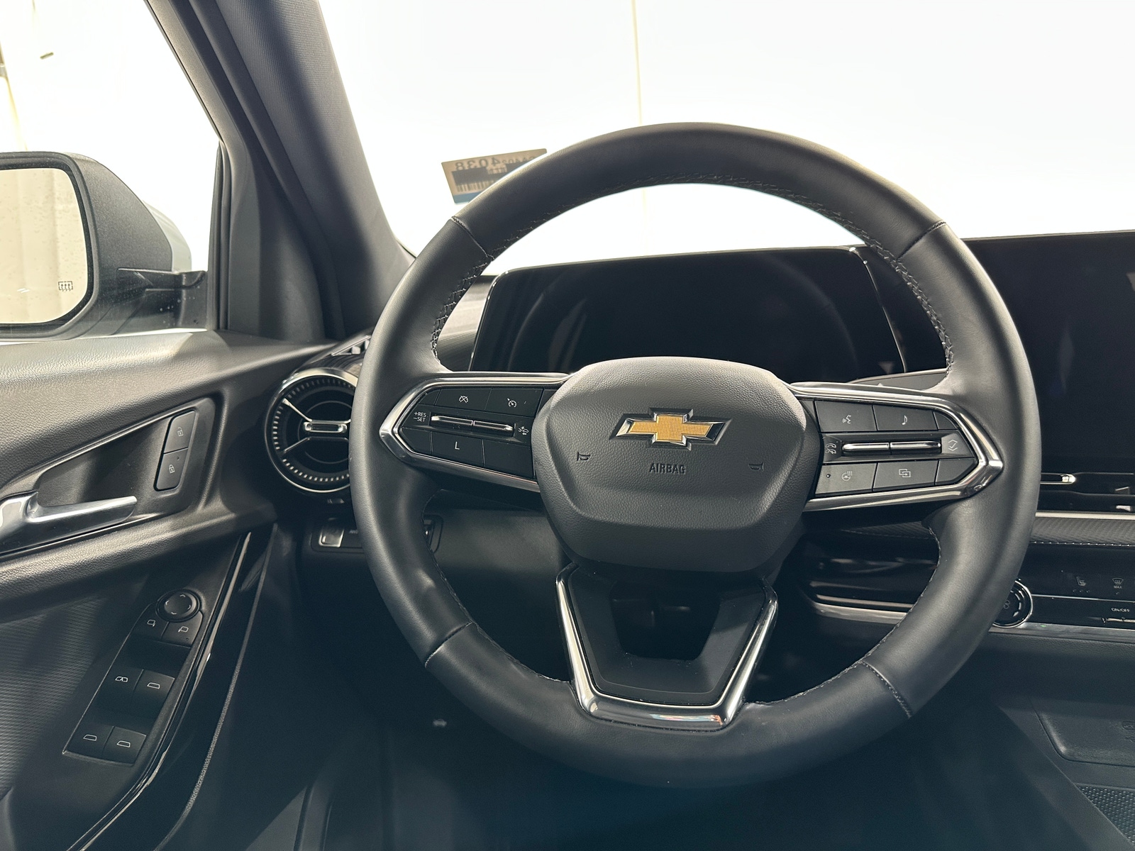 Thumbnail: 2025 Chevrolet Equinox - 5