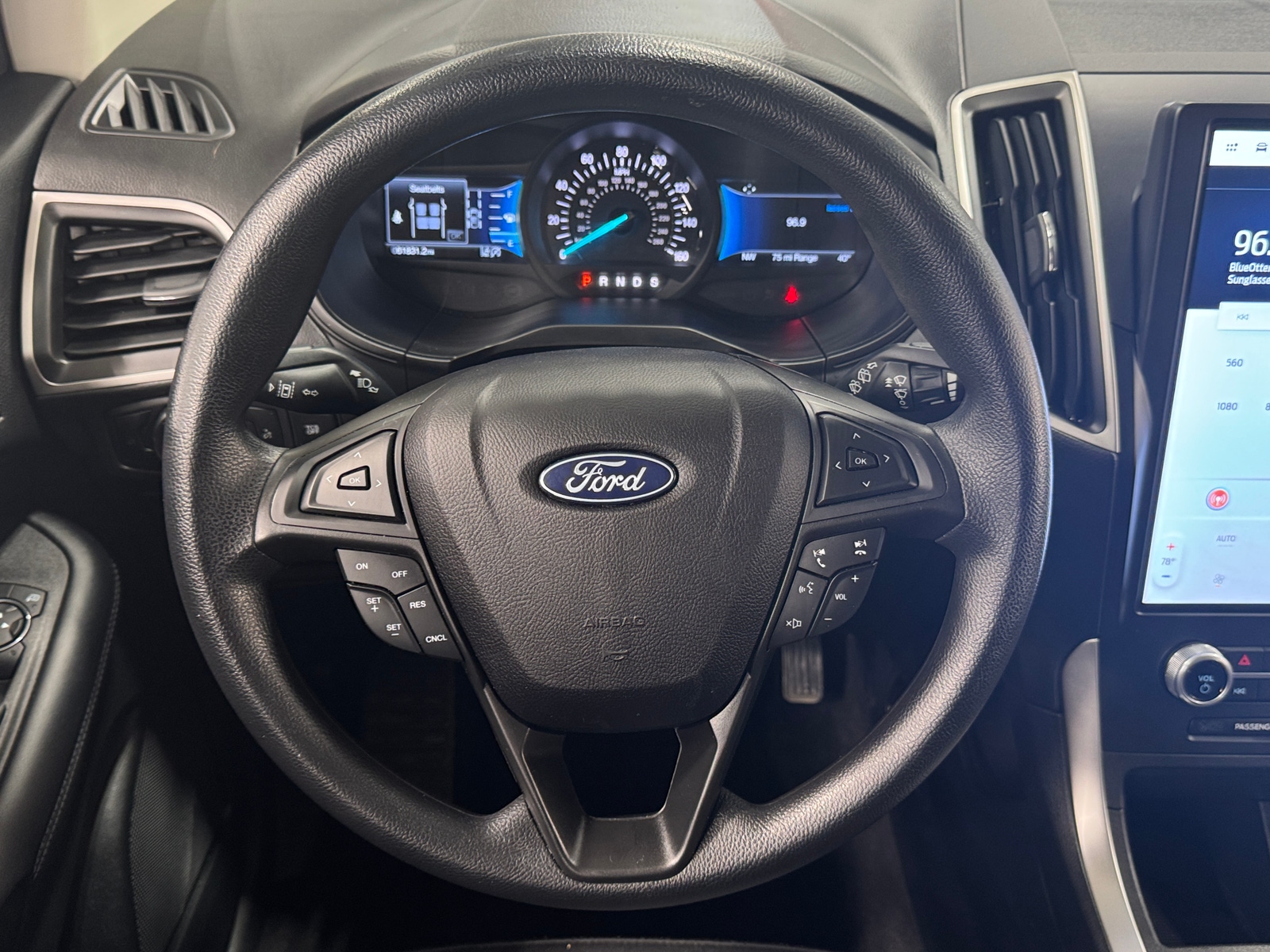 Thumbnail: 2023 Ford Edge - 5