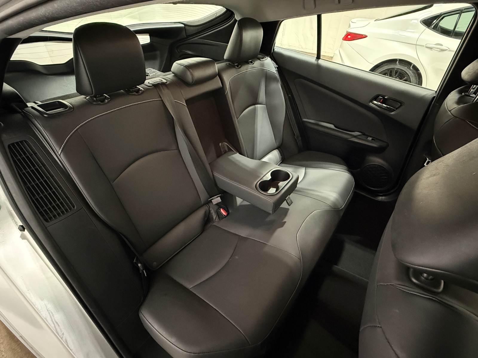 Thumbnail: 2021 Toyota Prius Prime - 5