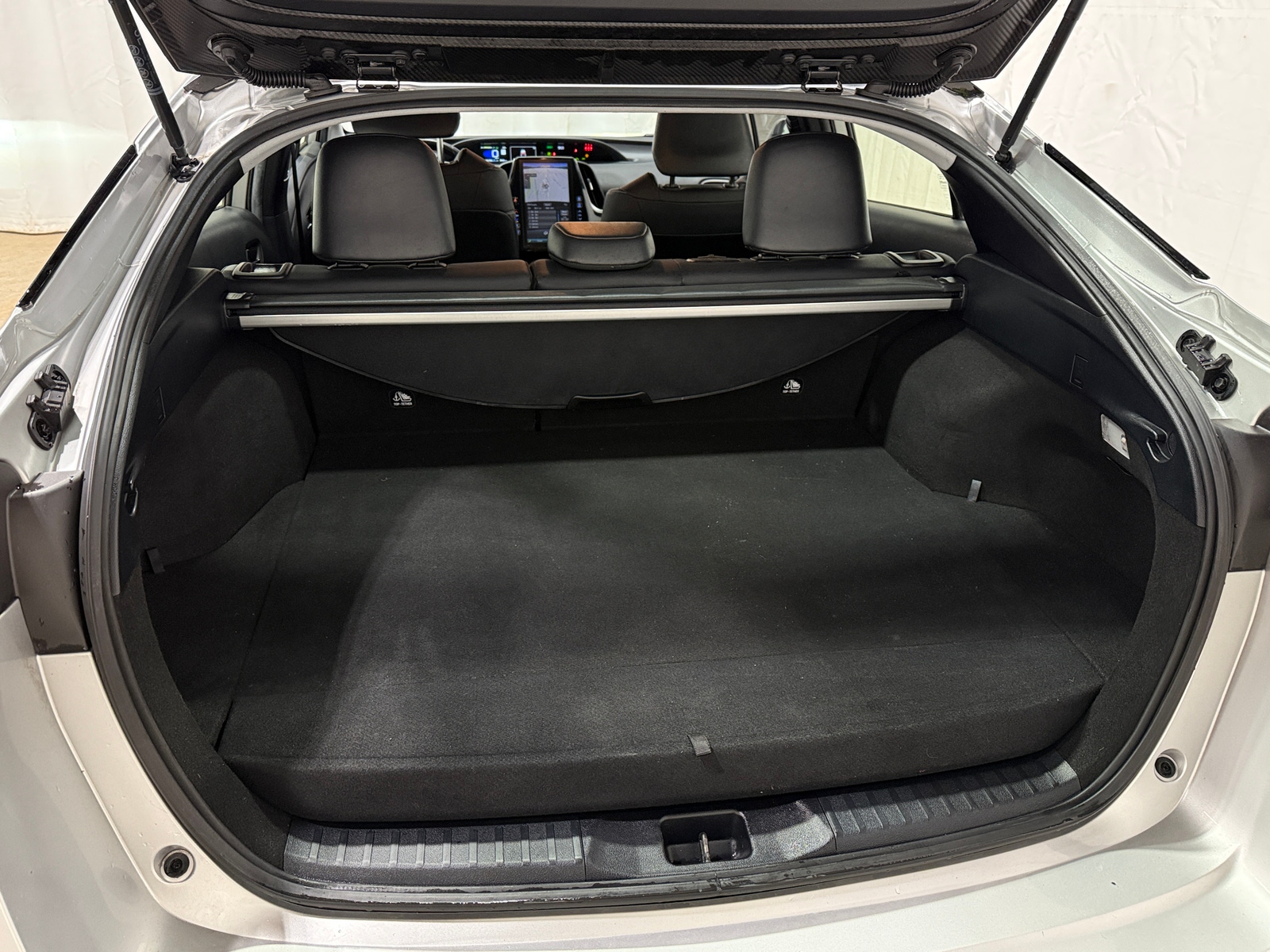 Thumbnail: 2021 Toyota Prius Prime - 6