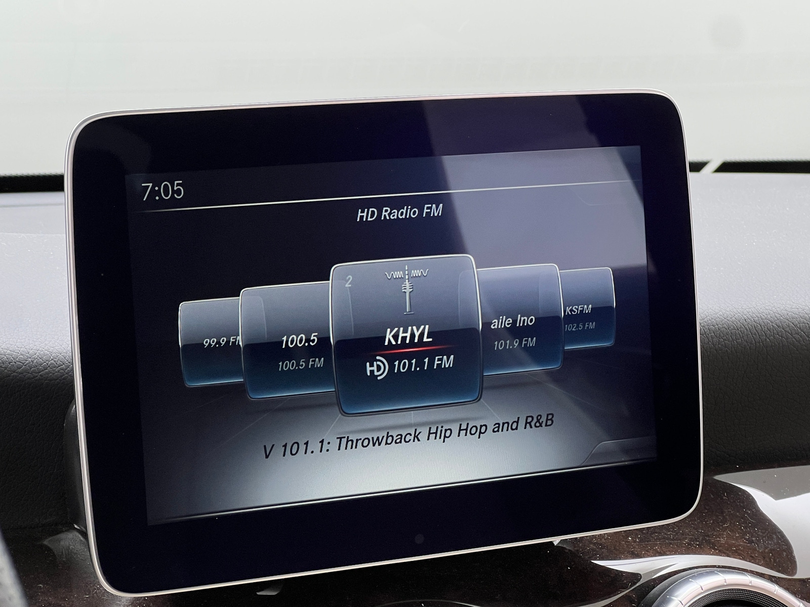 Thumbnail: 2017 Mercedes-Benz CLA - 3