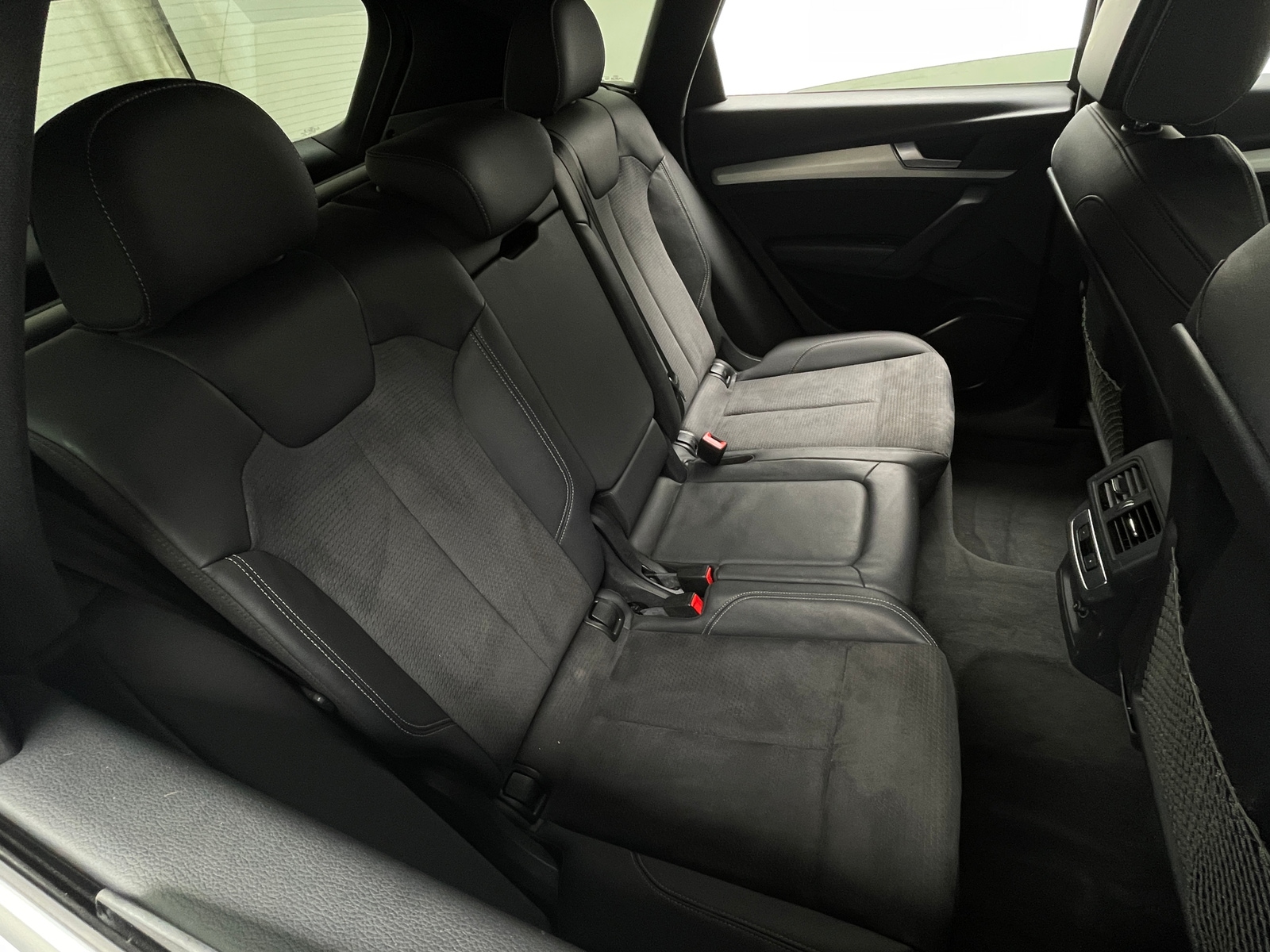 Thumbnail: 2021 Audi SQ5 - 5