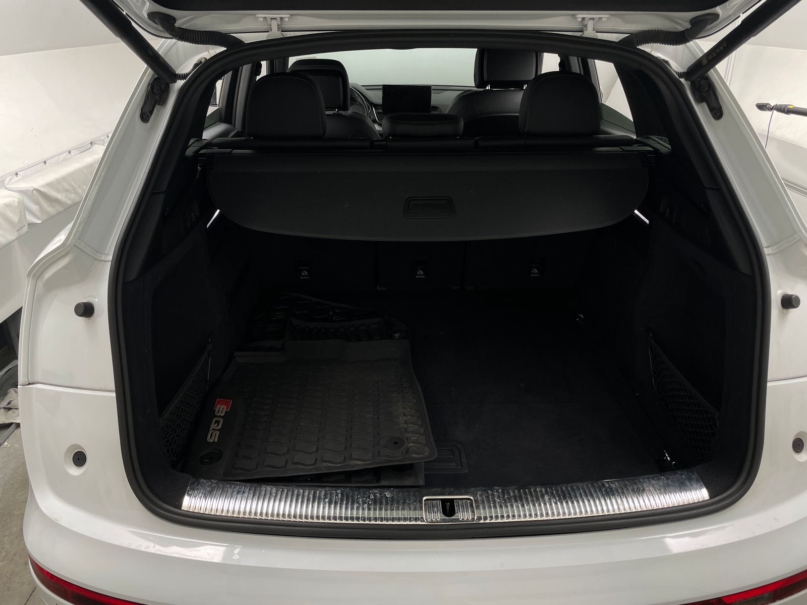 Thumbnail: 2021 Audi SQ5 - 6