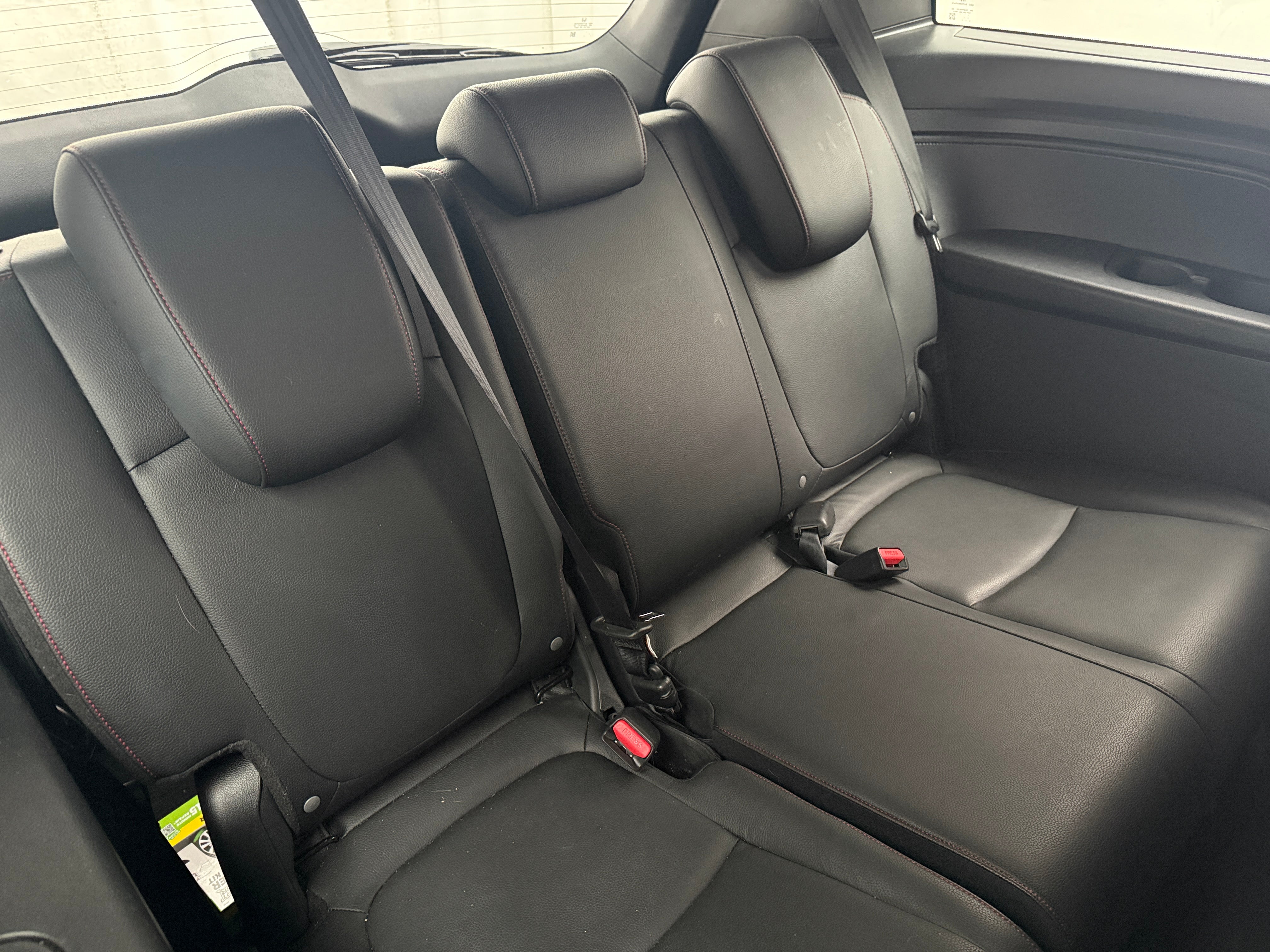 2023 Honda Odyssey - Image 1