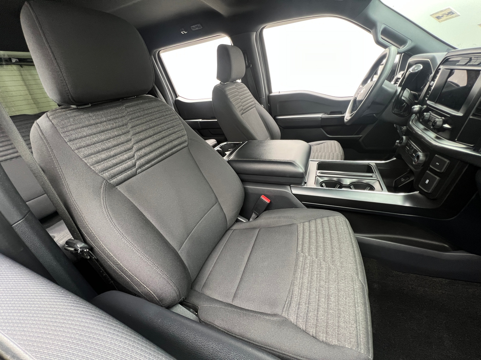 Thumbnail: 2022 Ford Econoline - 2