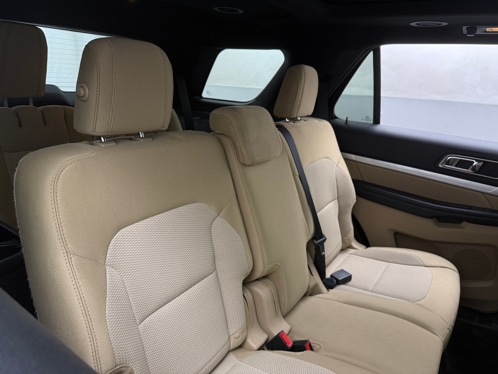 Thumbnail: 2017 Ford Explorer - 6