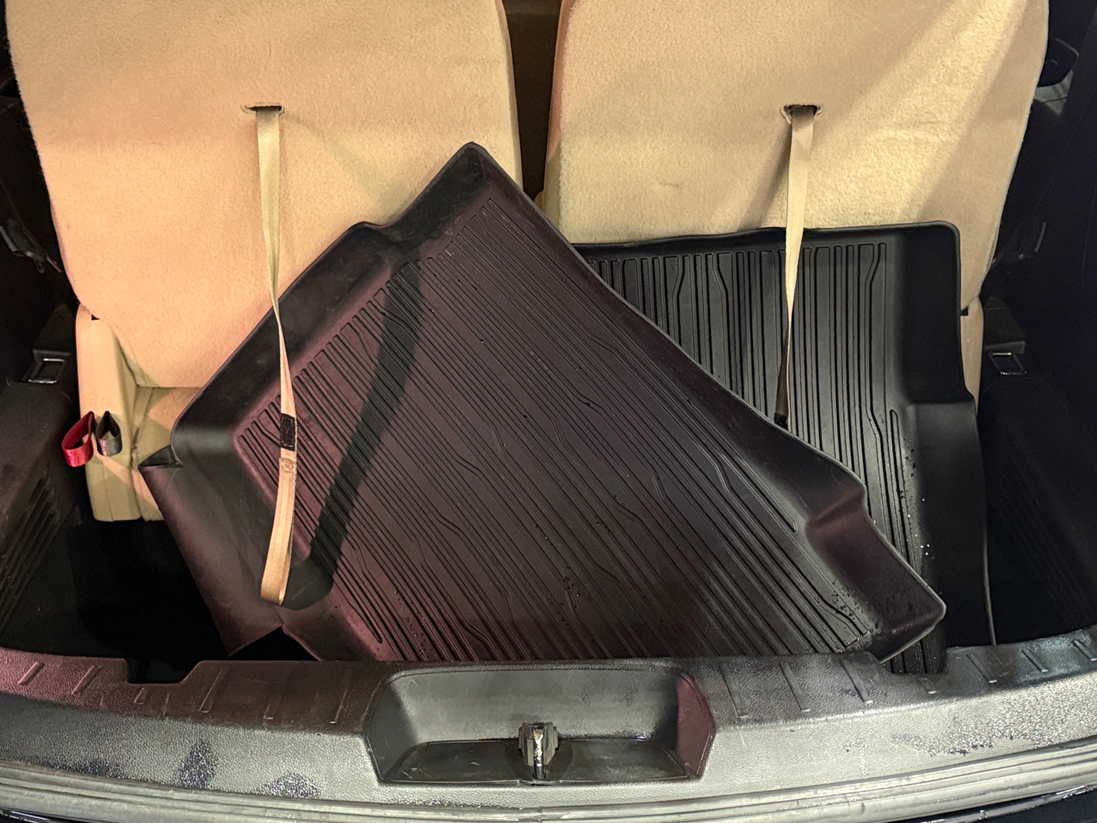 Thumbnail: 2017 Ford Explorer - 7