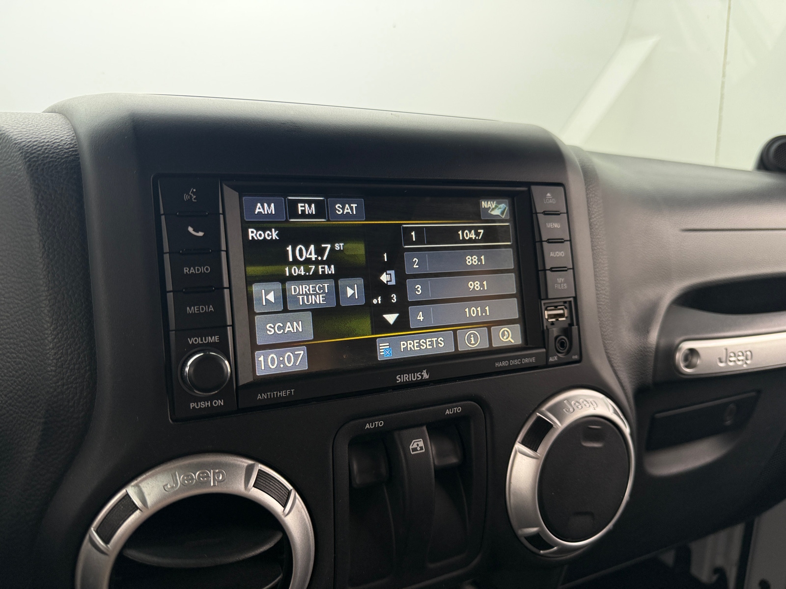 Thumbnail: 2014 Jeep Wrangler - 4