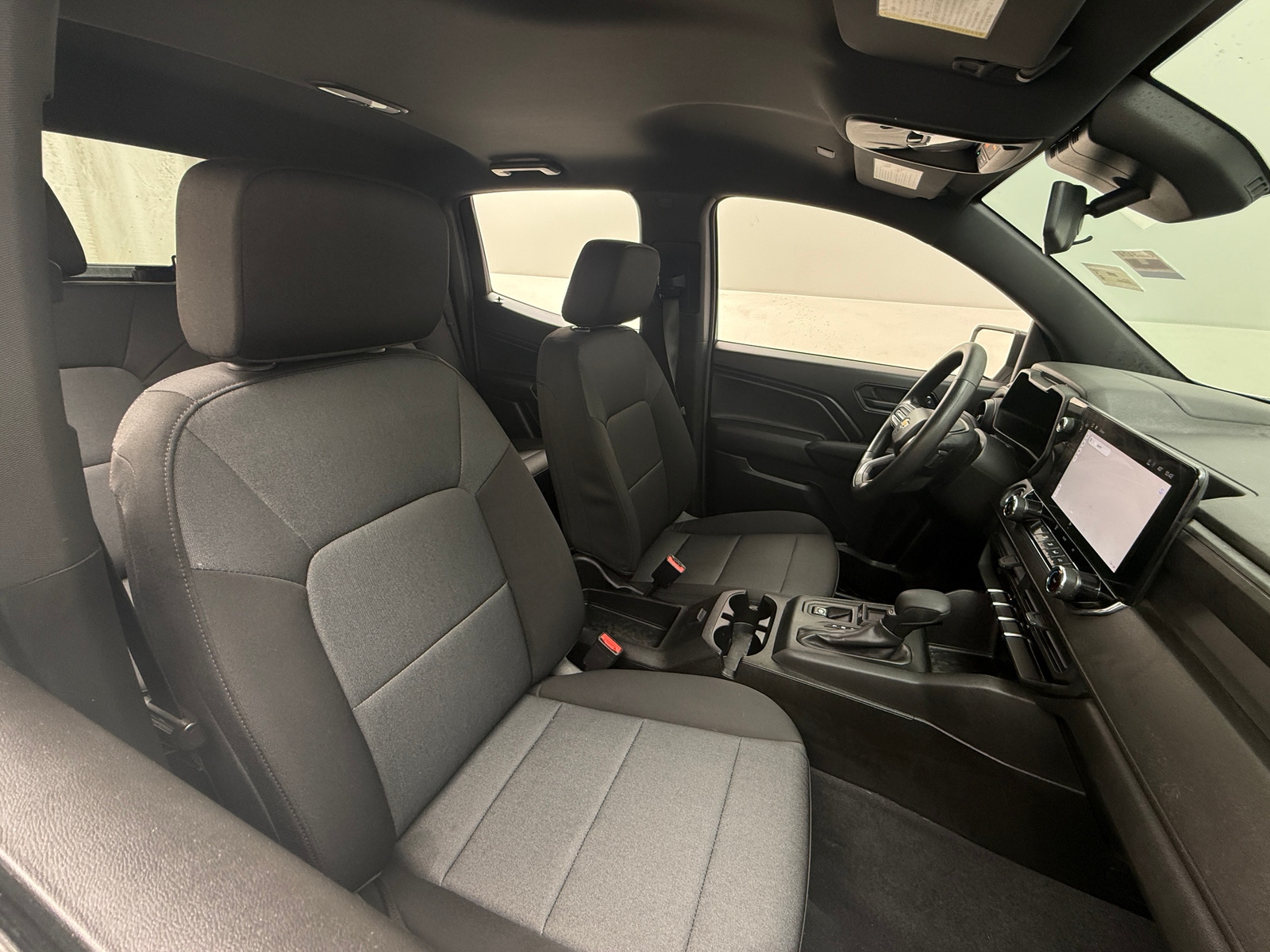 Thumbnail: 2023 Chevrolet Colorado - 2