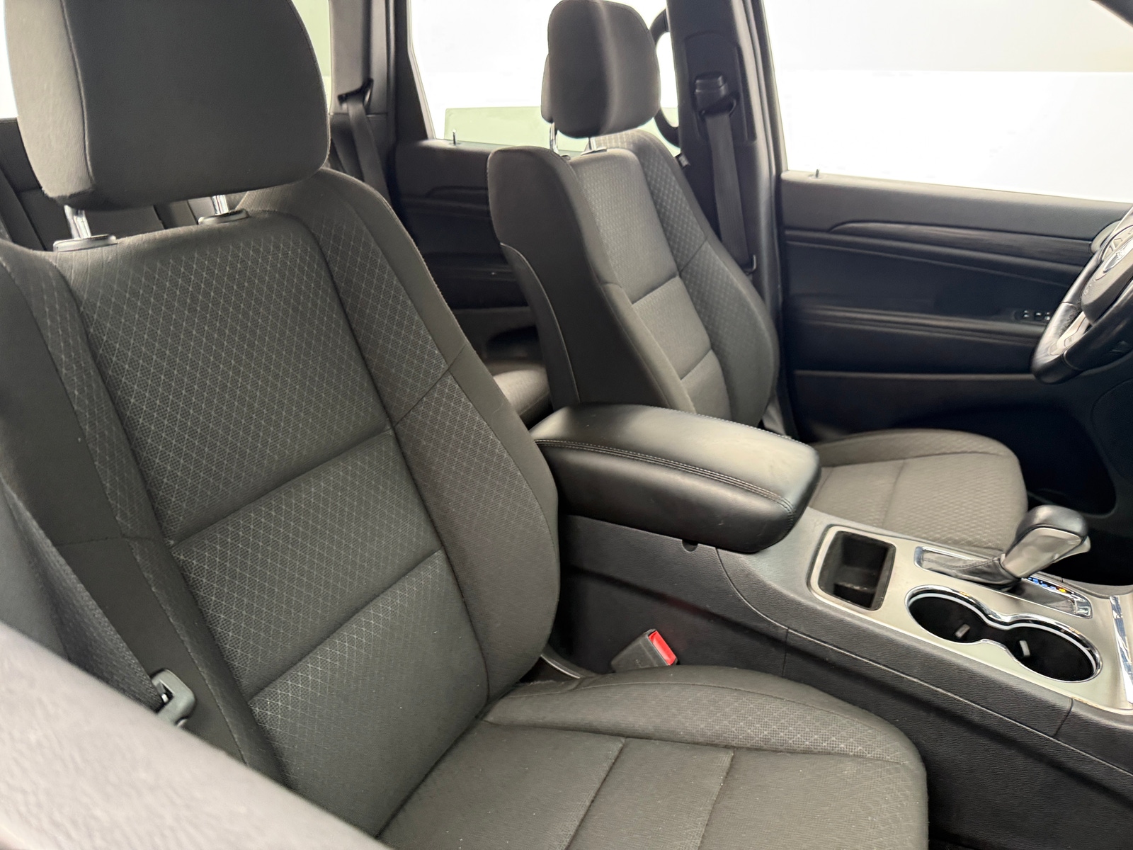 Thumbnail: 2020 Jeep Grand Cherokee - 2