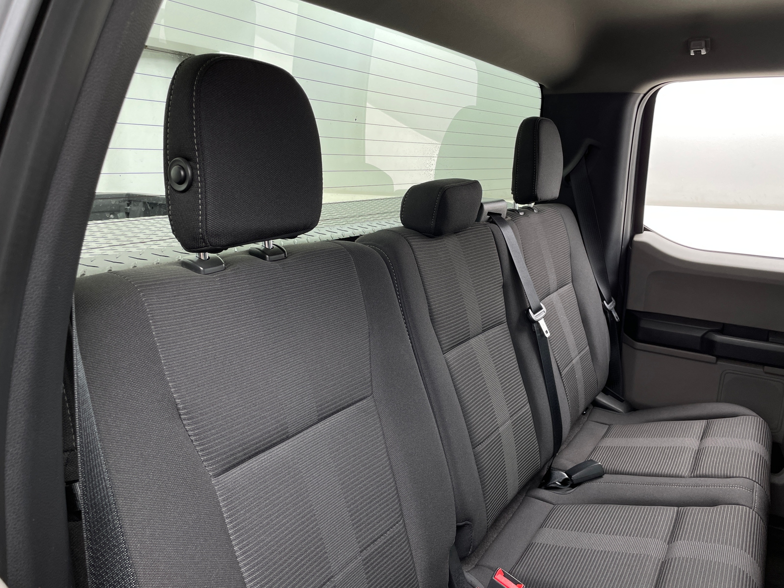 Thumbnail: 2018 Ford Econoline - 6