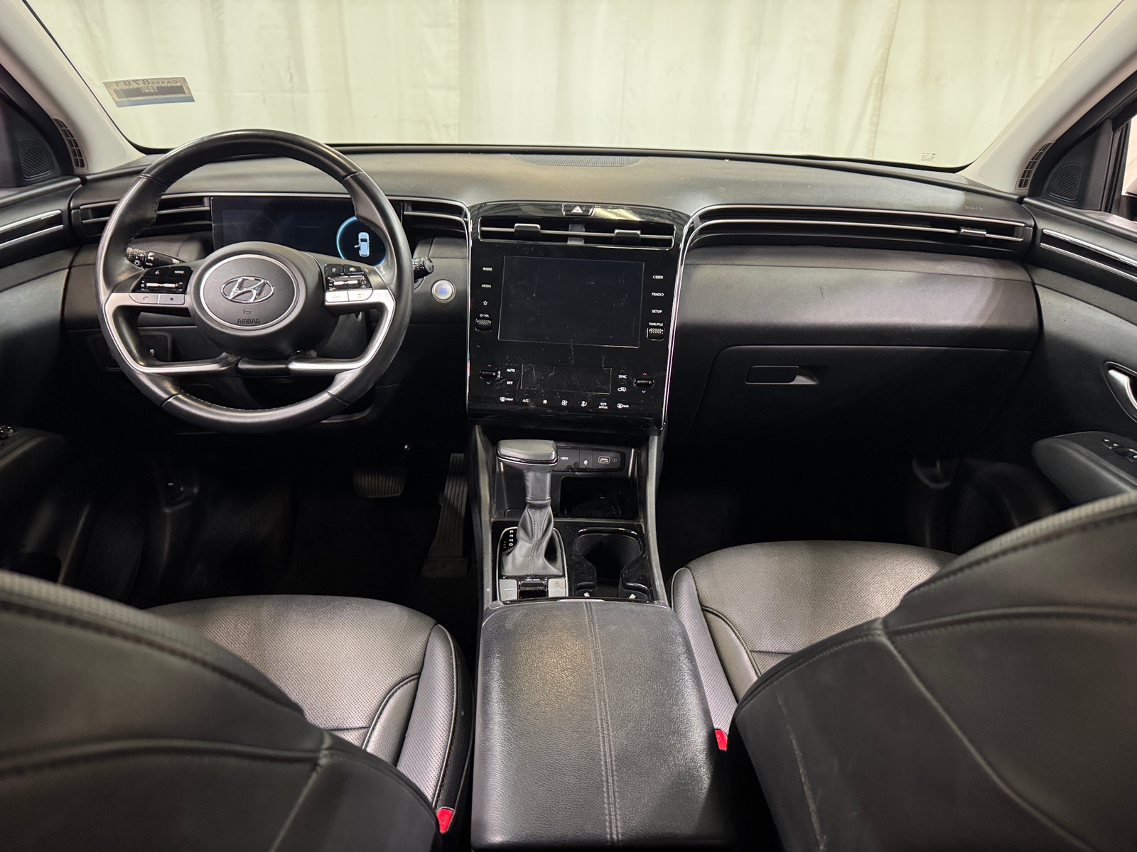 Thumbnail: 2023 Hyundai Tucson - 3