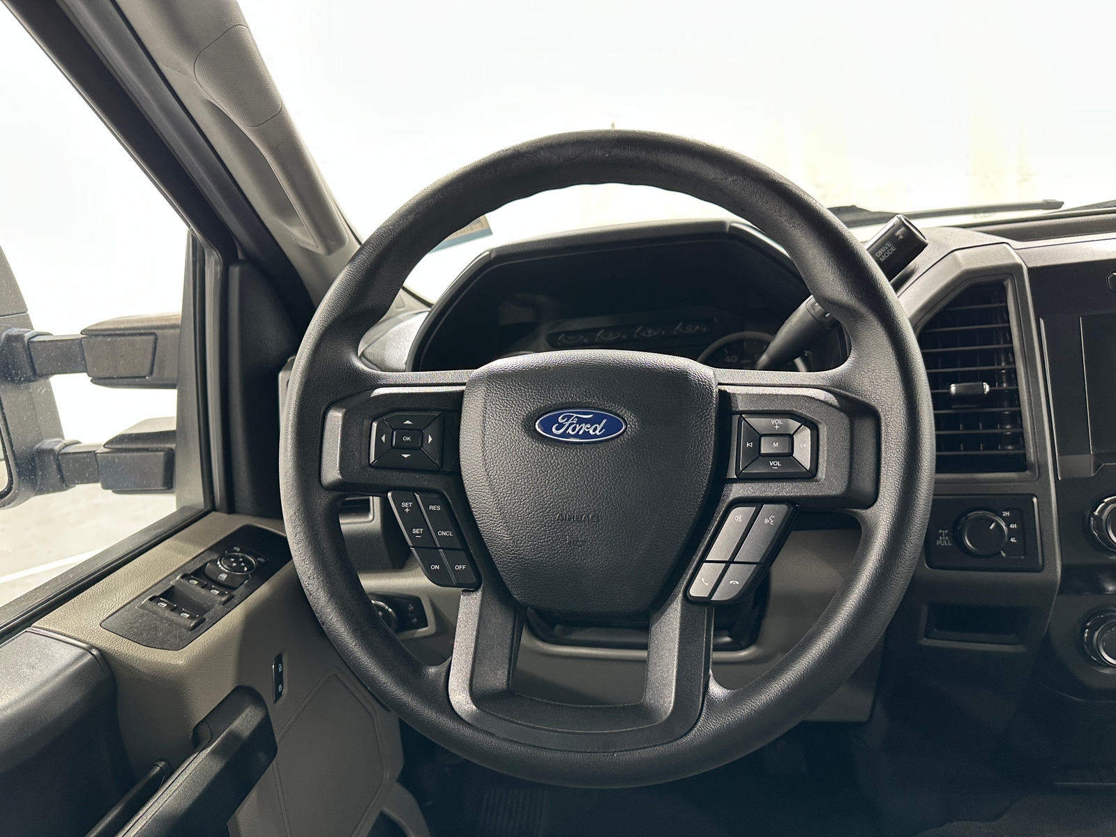 Thumbnail: 2021 Ford Econoline - 5