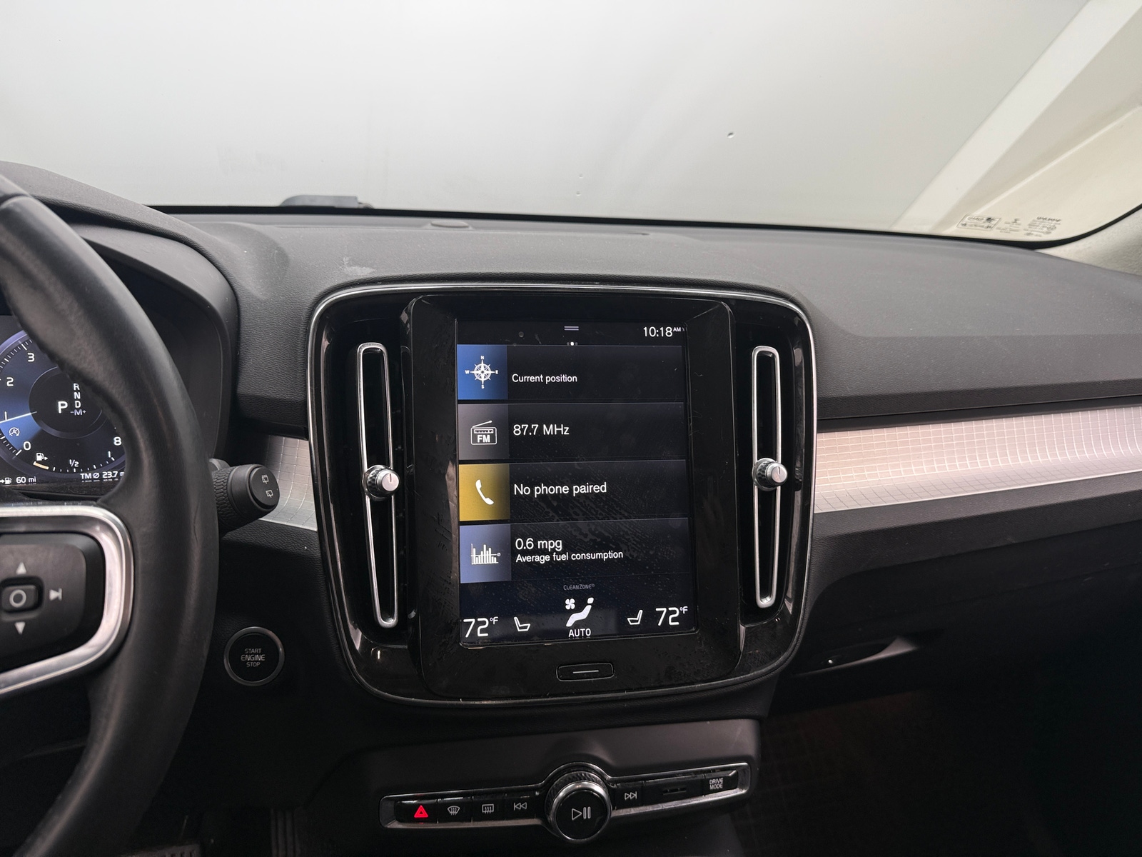 Thumbnail: 2019 Volvo XC40 - 3