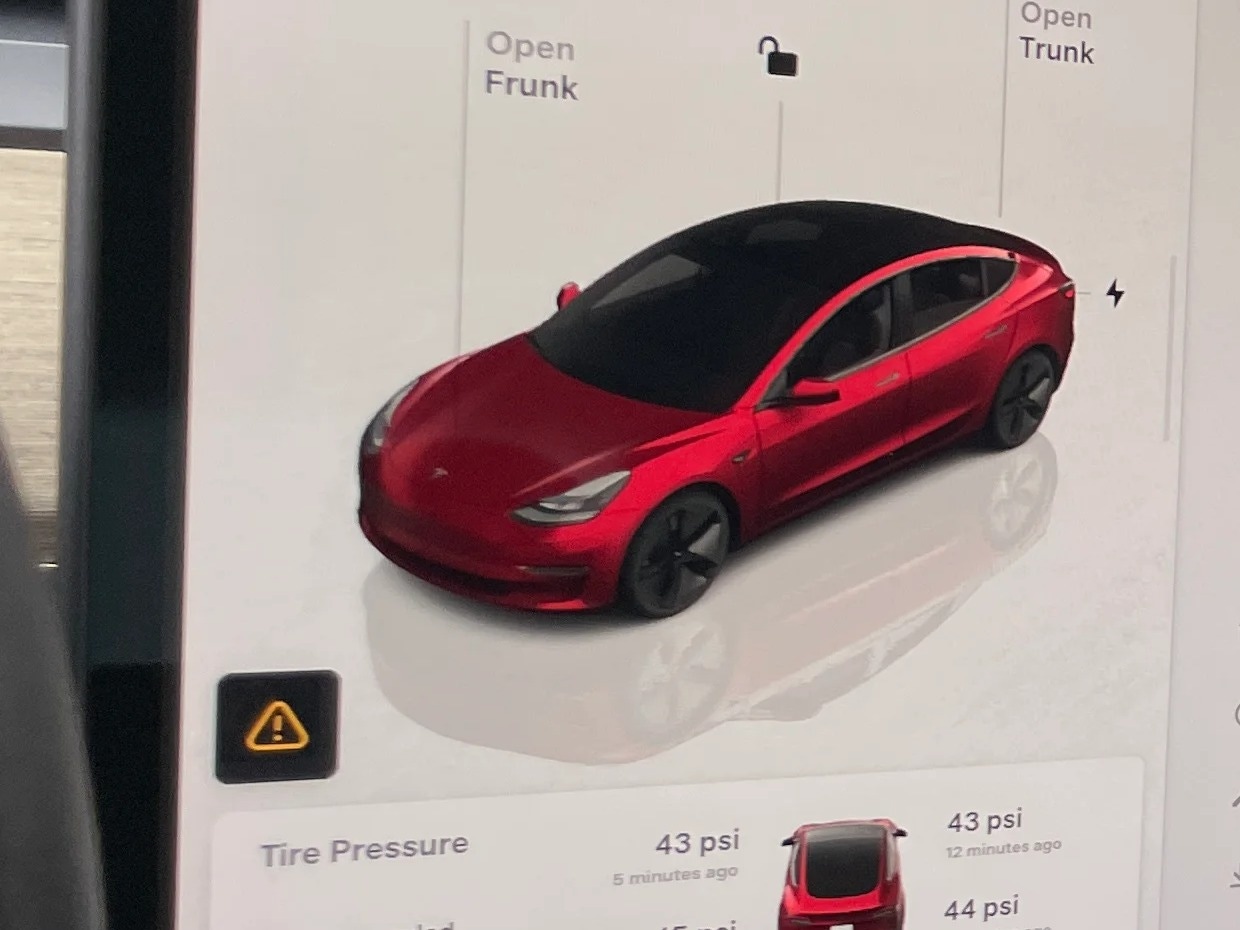 Thumbnail: 2022 Tesla Model 3 - 3