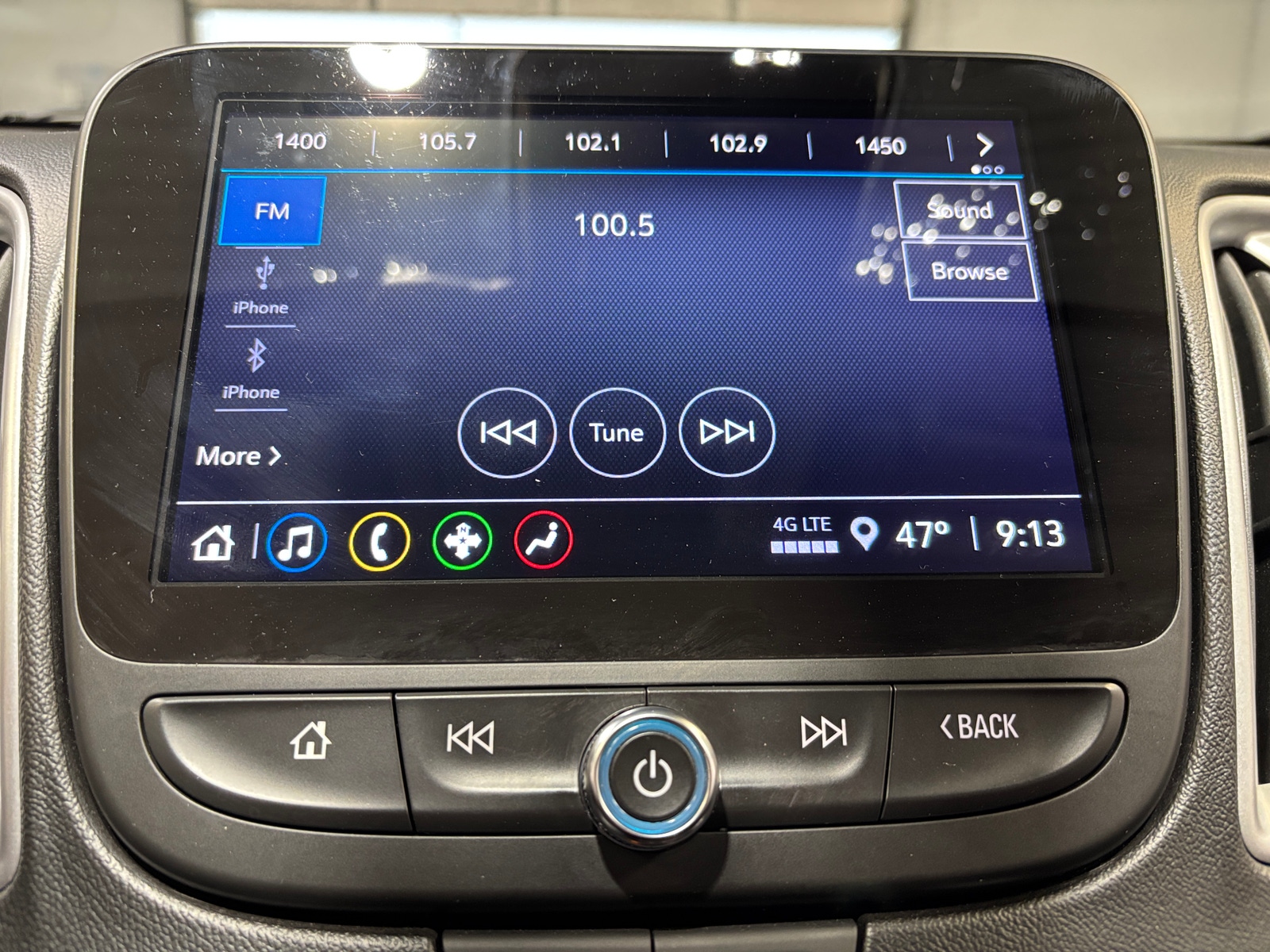 Thumbnail: 2024 Chevrolet Malibu - 4