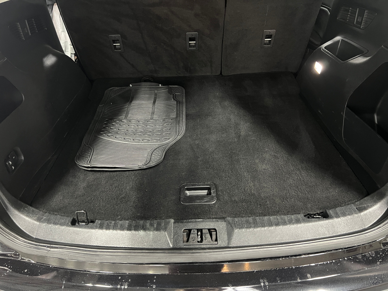 Thumbnail: 2024 Ford Edge - 6