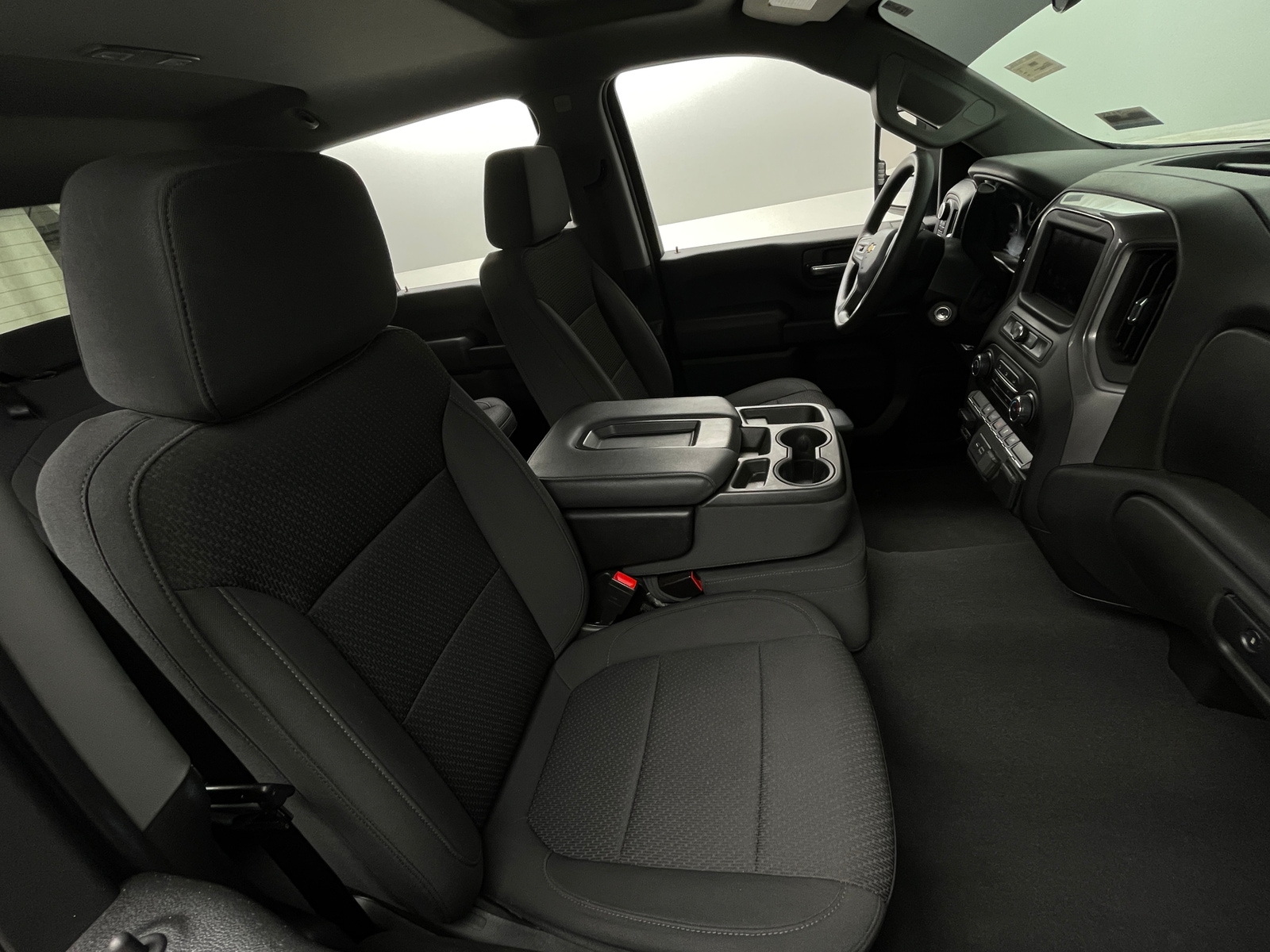 Thumbnail: 2022 Chevrolet Silverado 2500 - 2