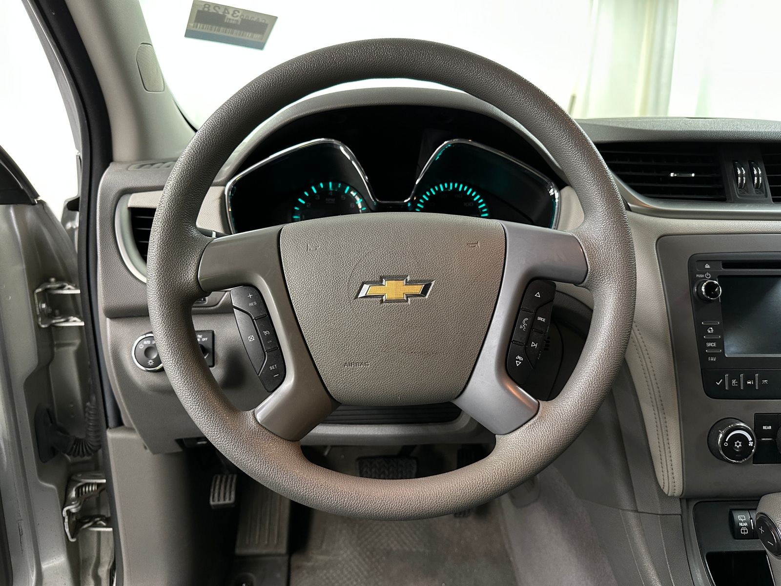 Thumbnail: 2017 Chevrolet Traverse - 5