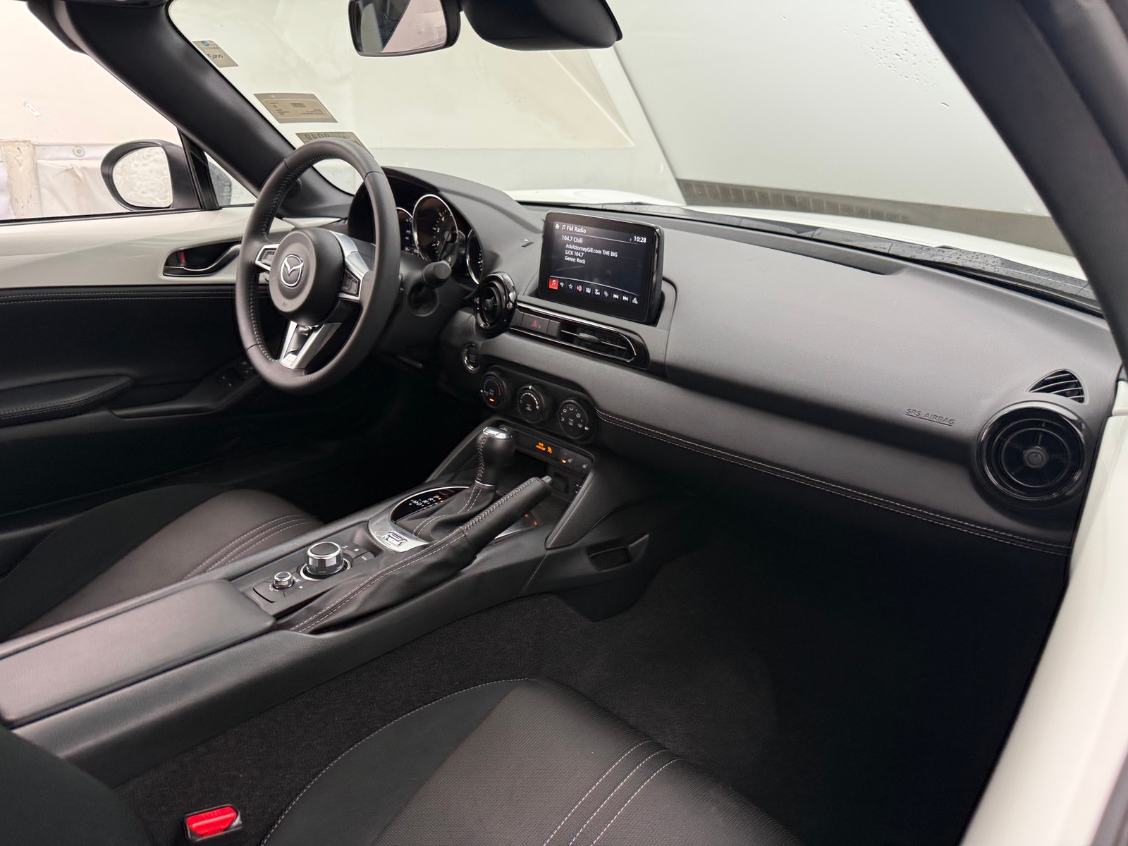 Thumbnail: 2021 Mazda MX-5 Miata - 3