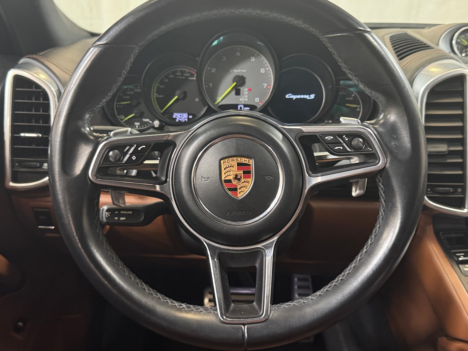 Thumbnail: 2018 Porsche Cayenne - 4