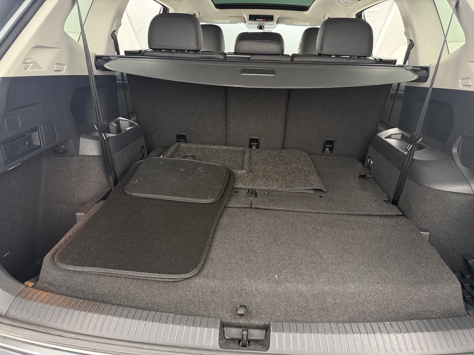 Thumbnail: 2019 Volkswagen Tiguan - 6