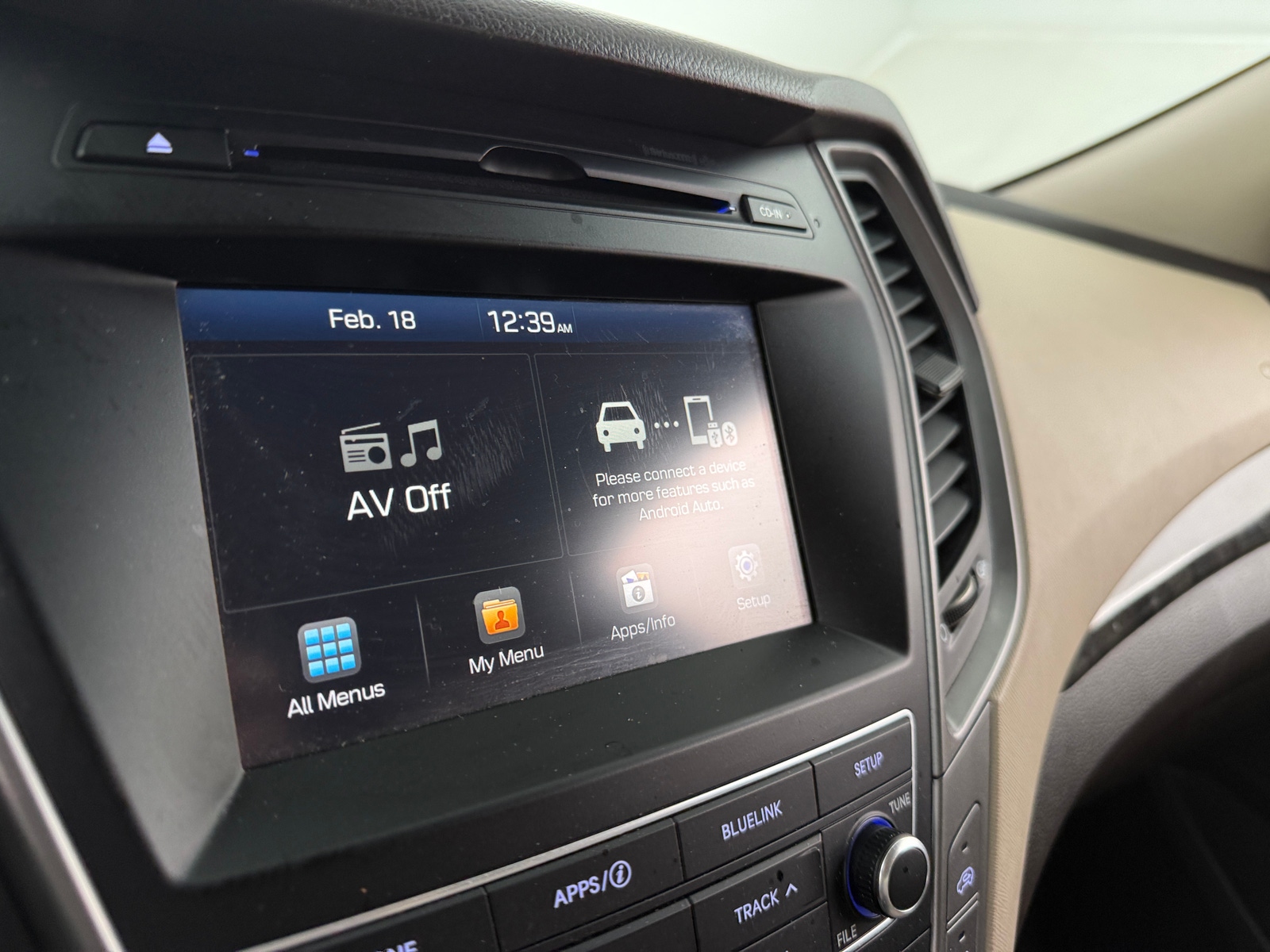 Thumbnail: 2017 Hyundai Santa Fe - 4