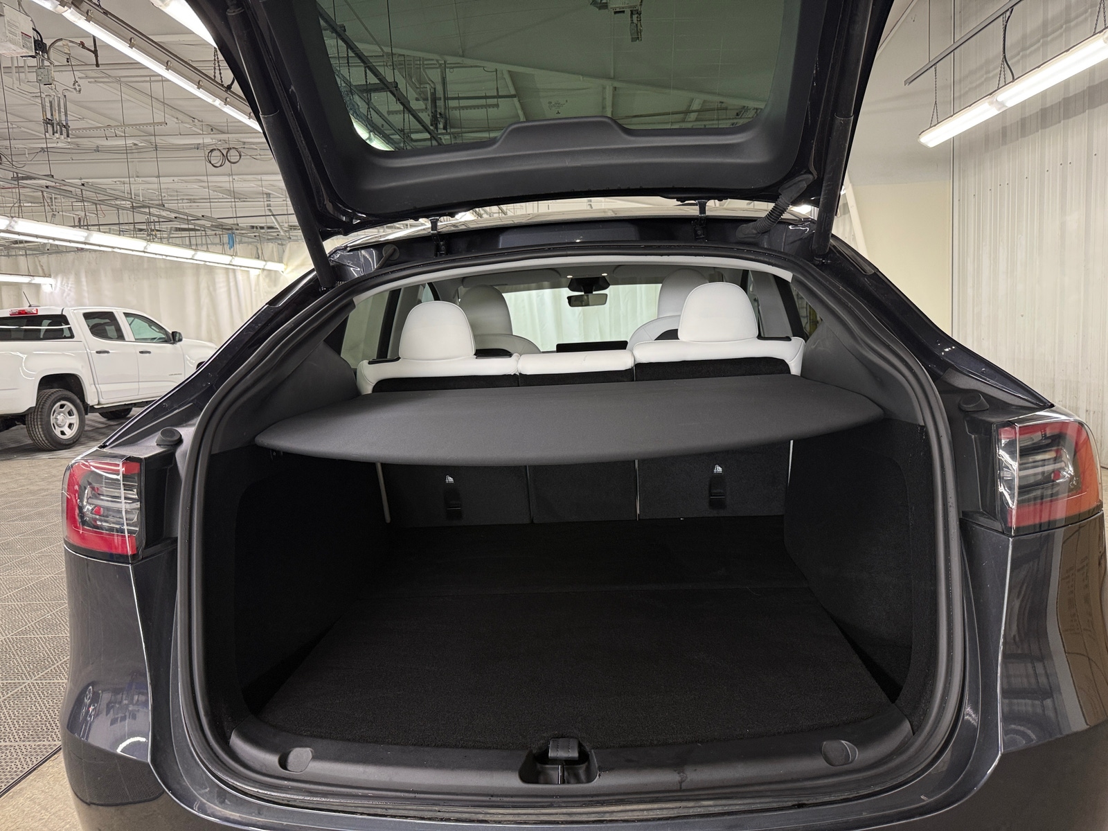 Thumbnail: 2025 Tesla Model Y - 7