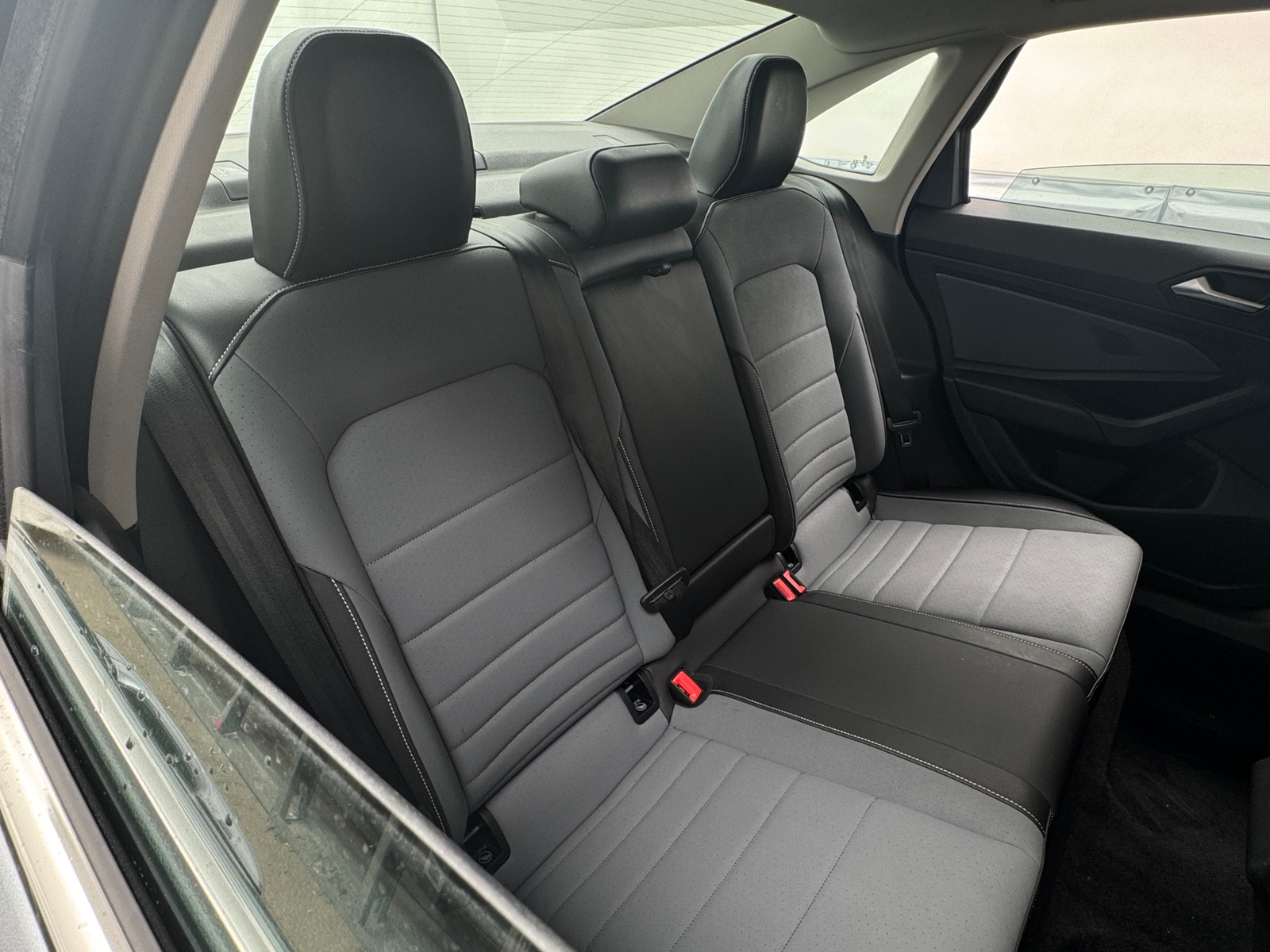 Thumbnail: 2025 Volkswagen Jetta - 5