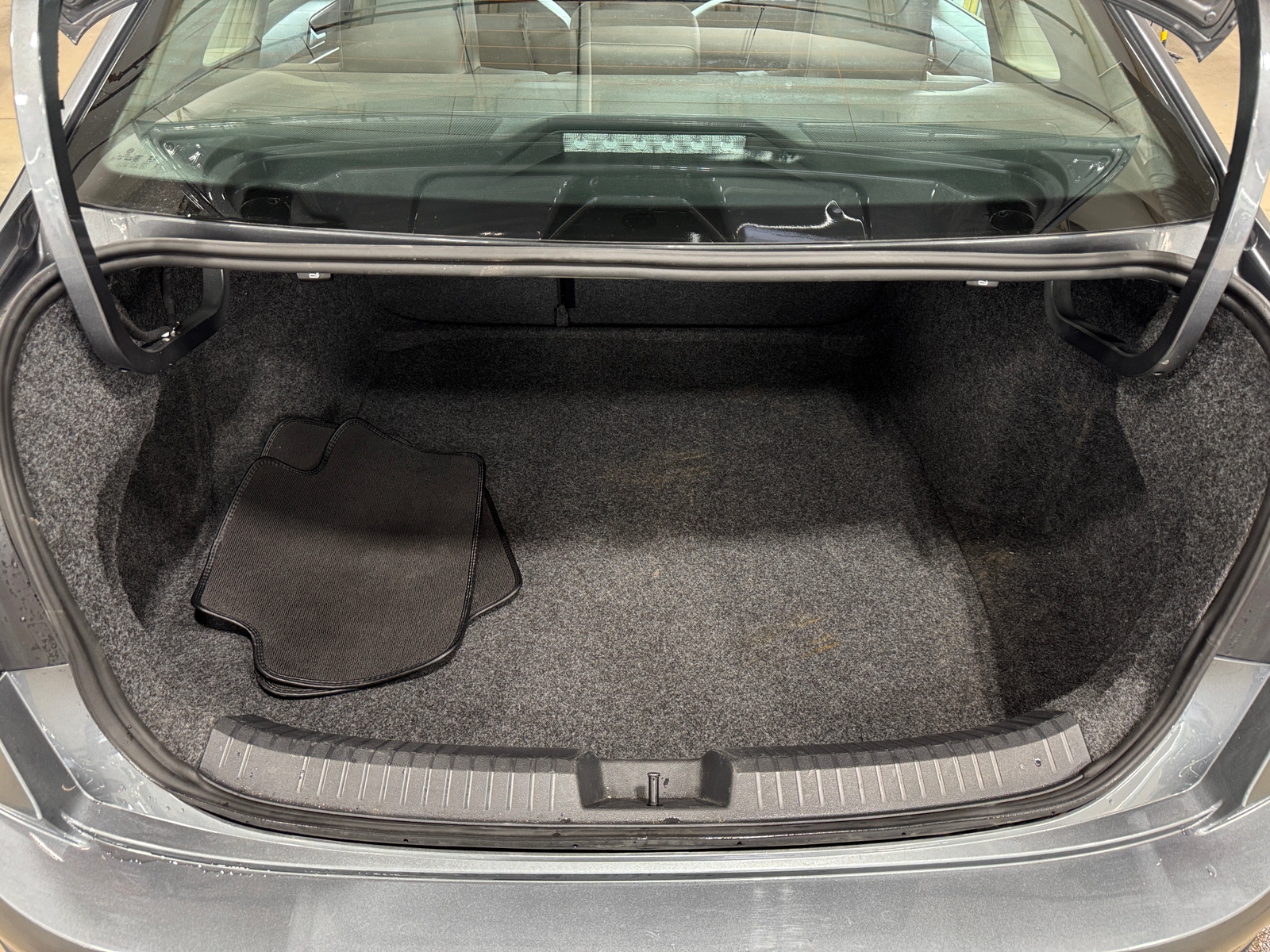 Thumbnail: 2025 Volkswagen Jetta - 6