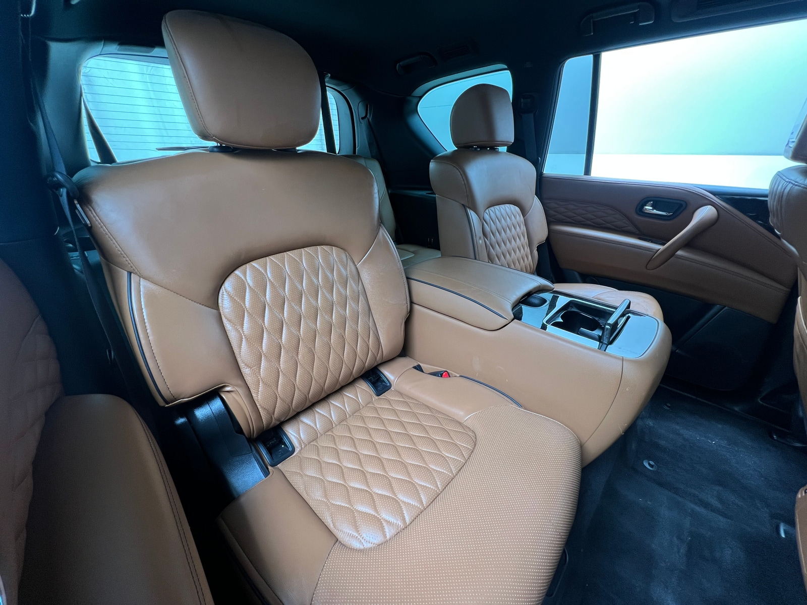 Thumbnail: 2022 INFINITI QX80 - 5