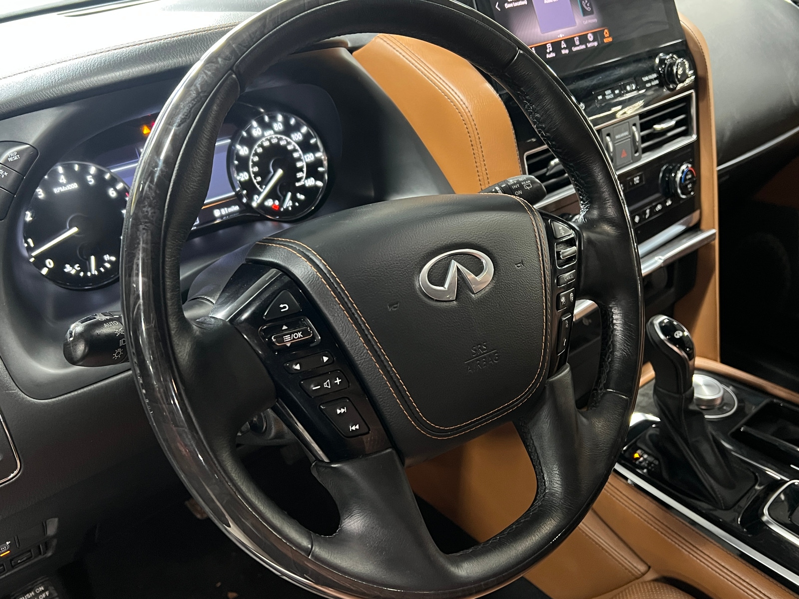 Thumbnail: 2022 INFINITI QX80 - 4