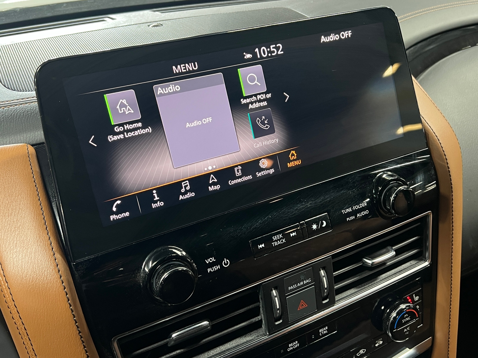 Thumbnail: 2022 INFINITI QX80 - 3