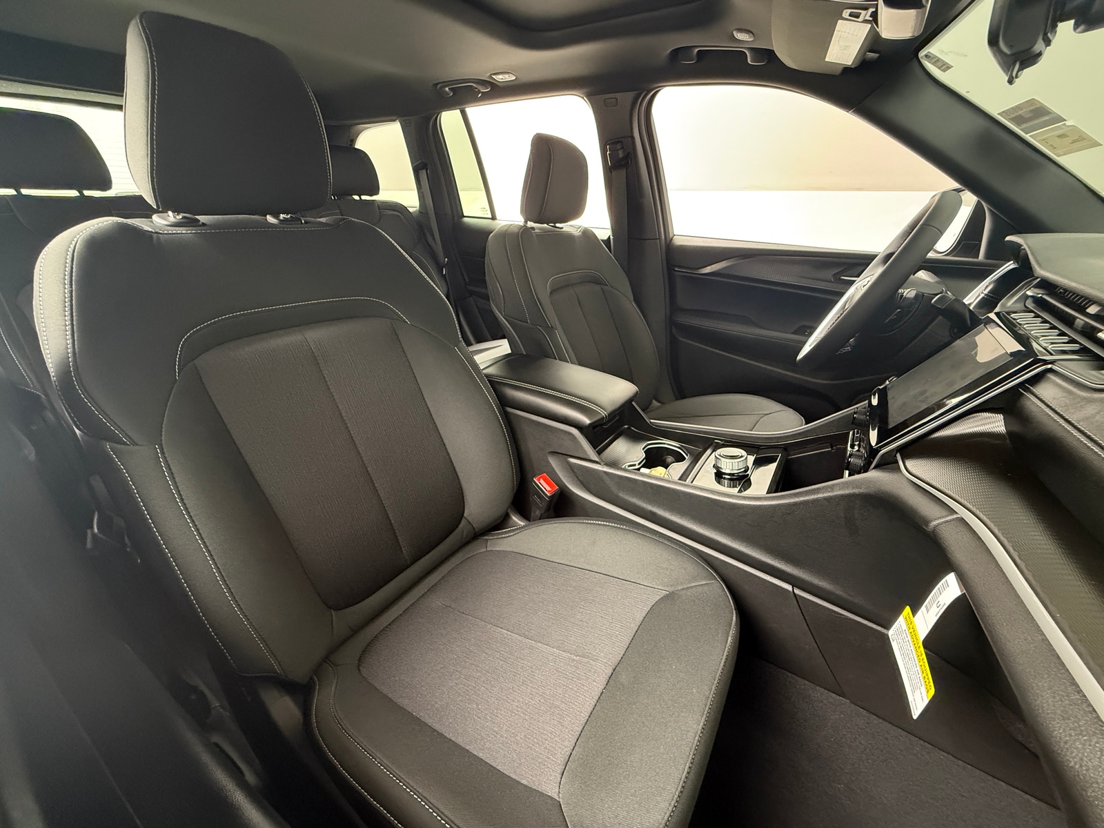 Thumbnail: 2025 Jeep Grand Cherokee - 2