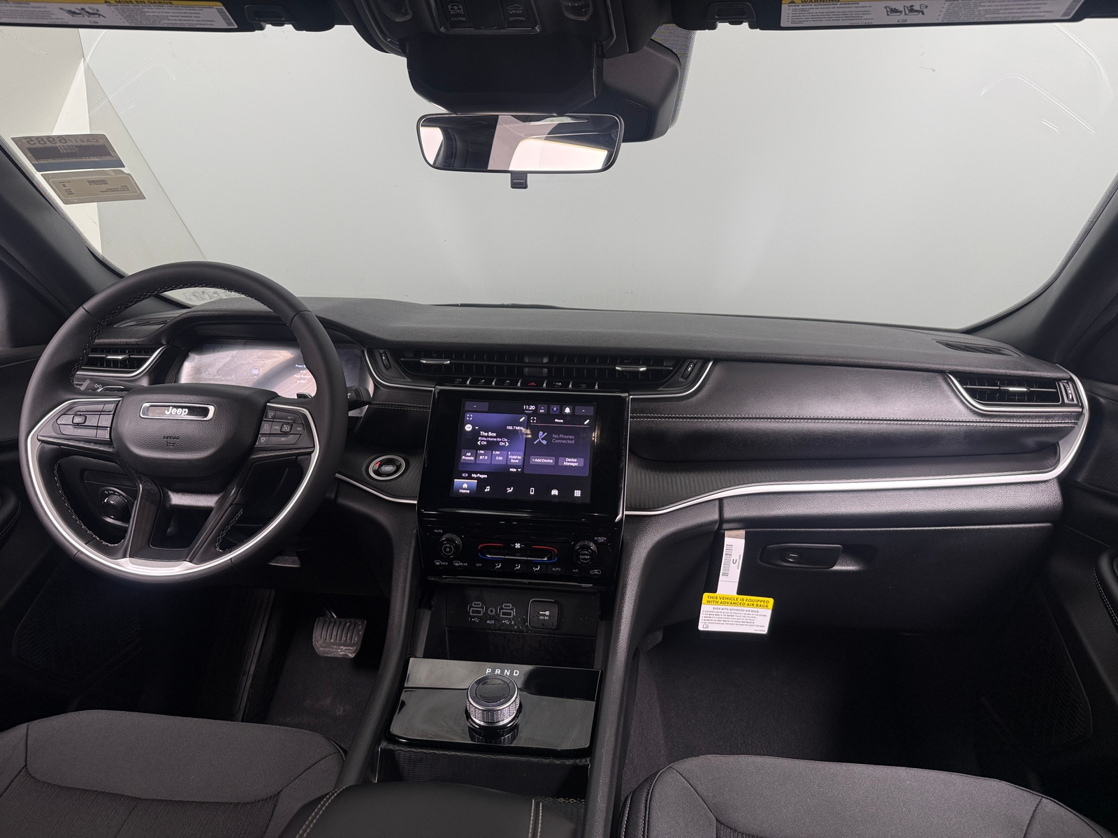 Thumbnail: 2025 Jeep Grand Cherokee - 3