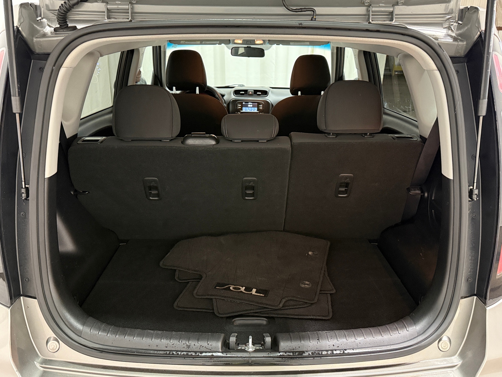 Thumbnail: 2019 Kia Soul - 7