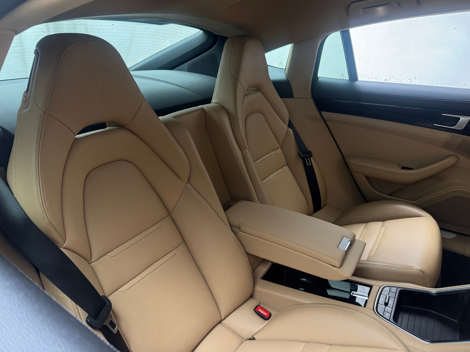 Thumbnail: 2018 Porsche Panamera - 5