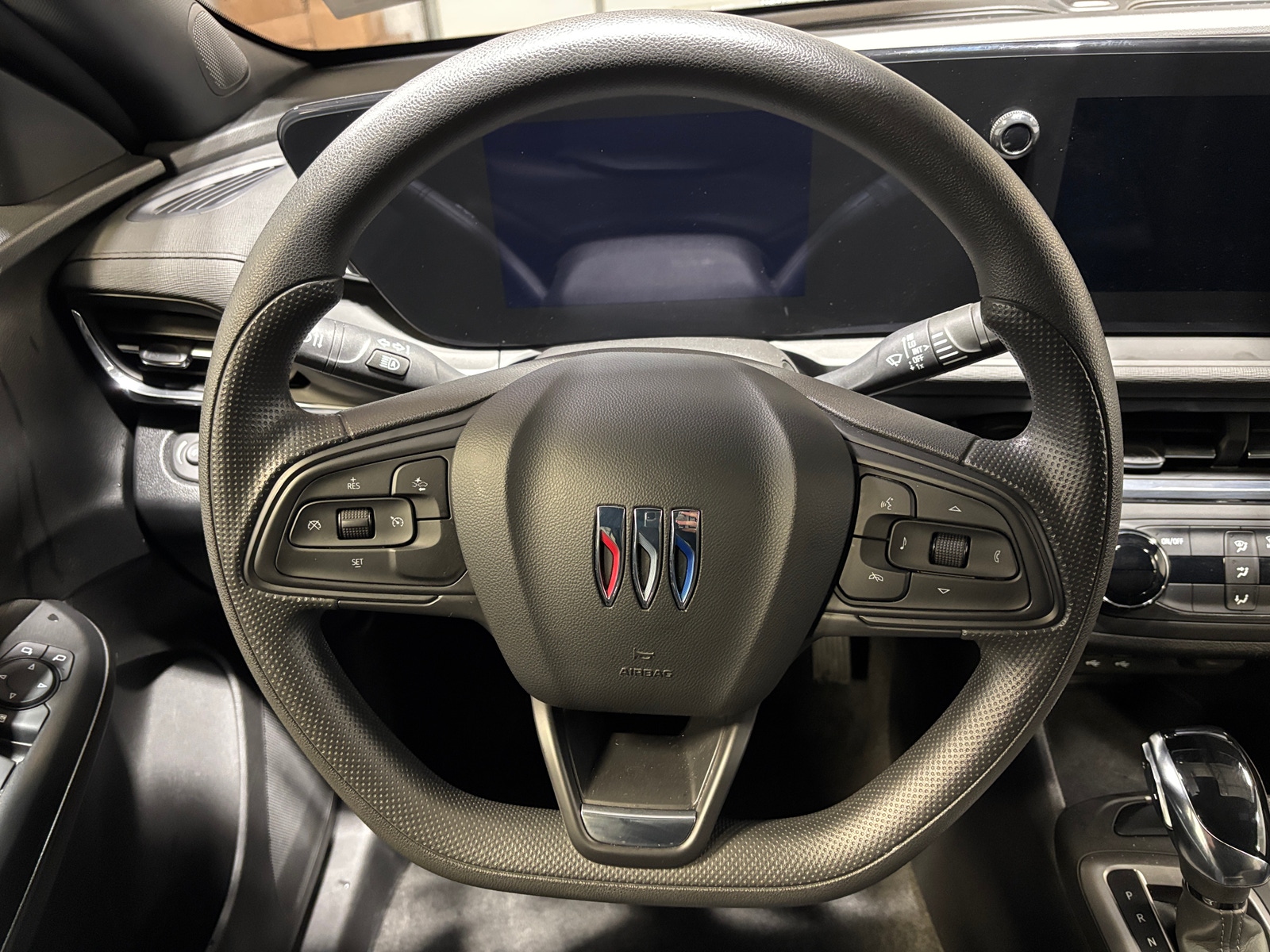 Thumbnail: 2025 Buick Envista - 4