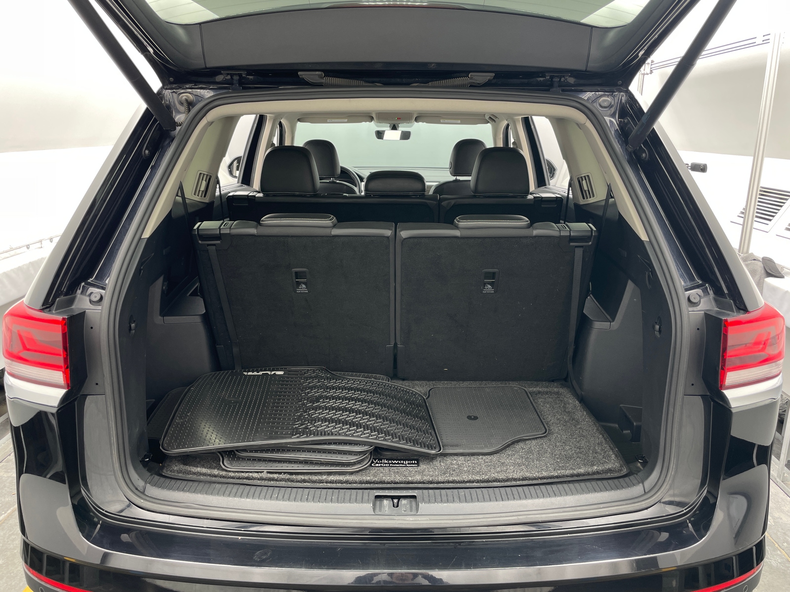 Thumbnail: 2022 Volkswagen Atlas - 6