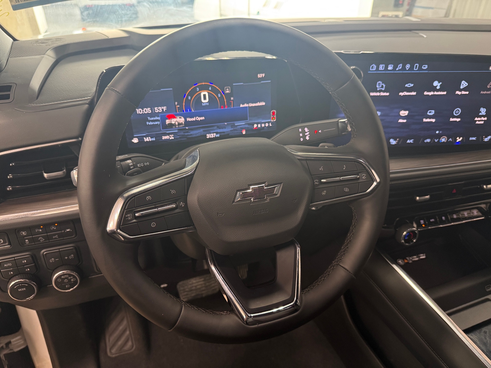 Thumbnail: 2025 Chevrolet Tahoe - 4