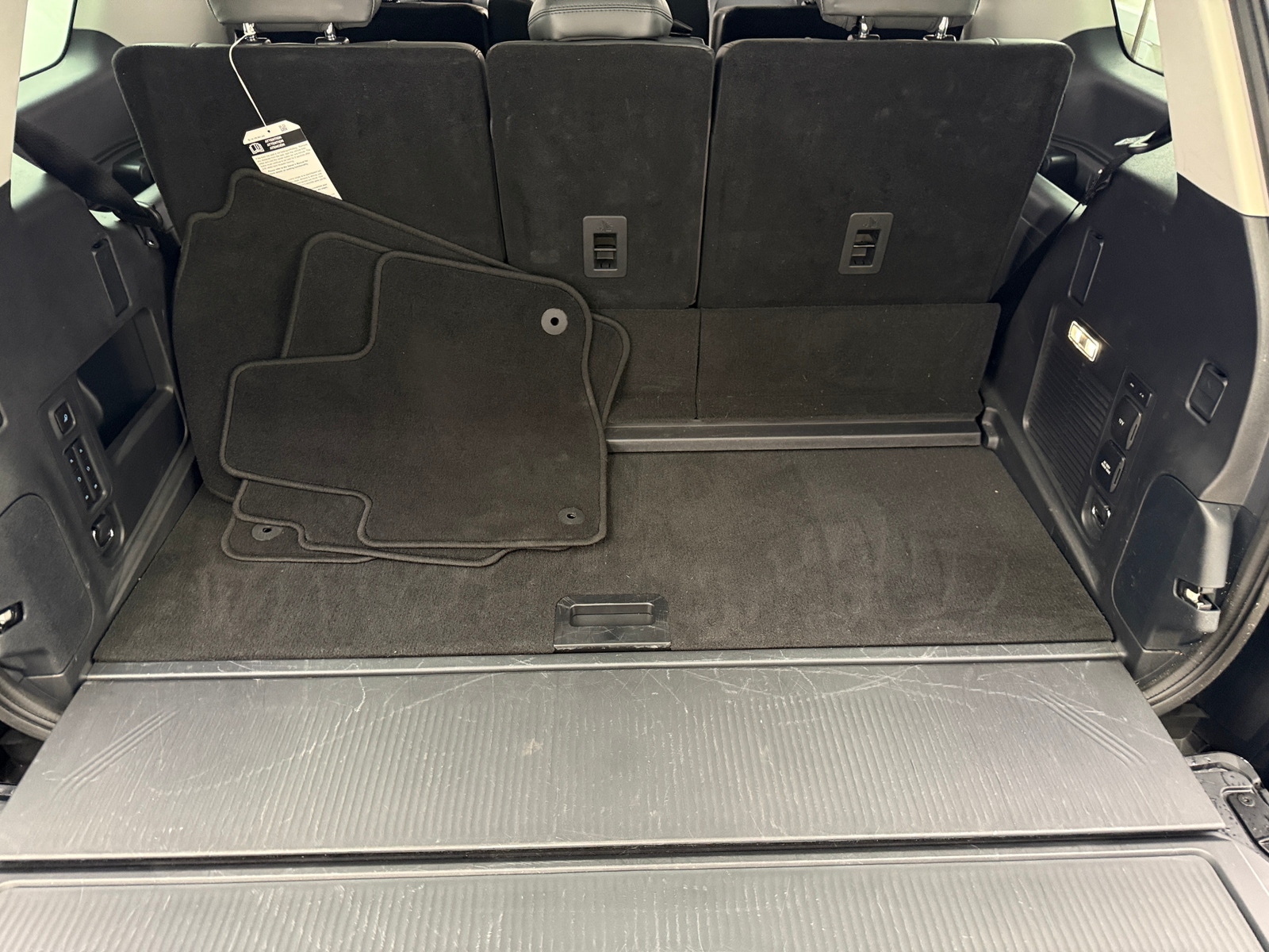 Thumbnail: 2025 Ford Expedition - 6