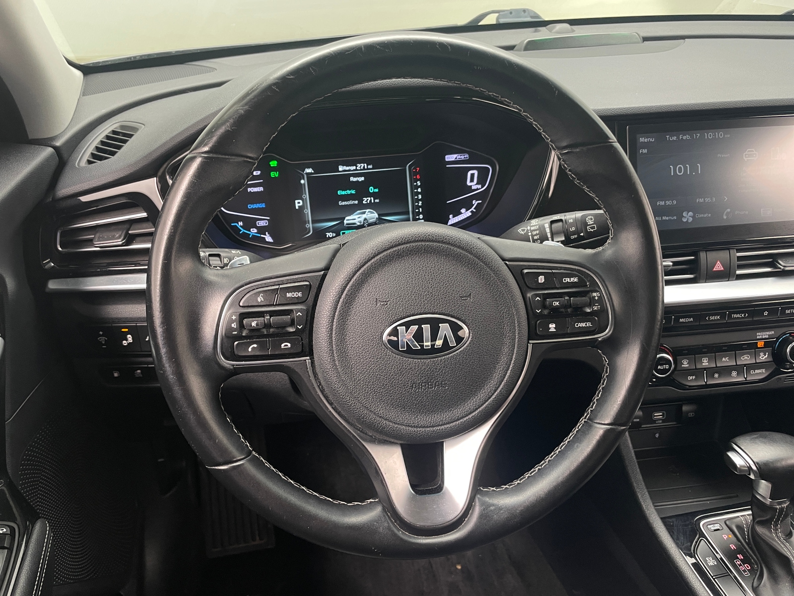 Thumbnail: 2020 Kia Niro - 5